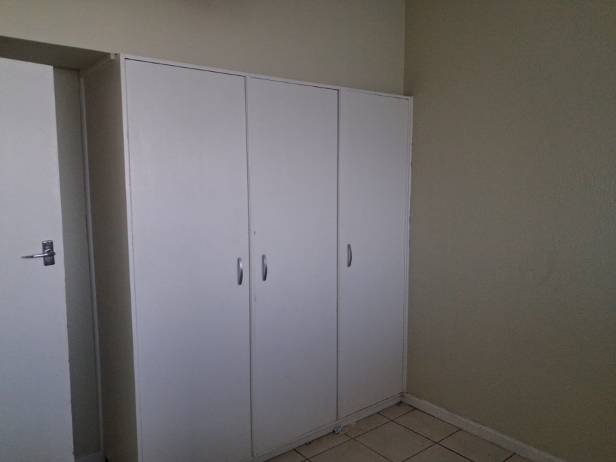 To Let 2 Bedroom Property for Rent in Quigney Eastern Cape